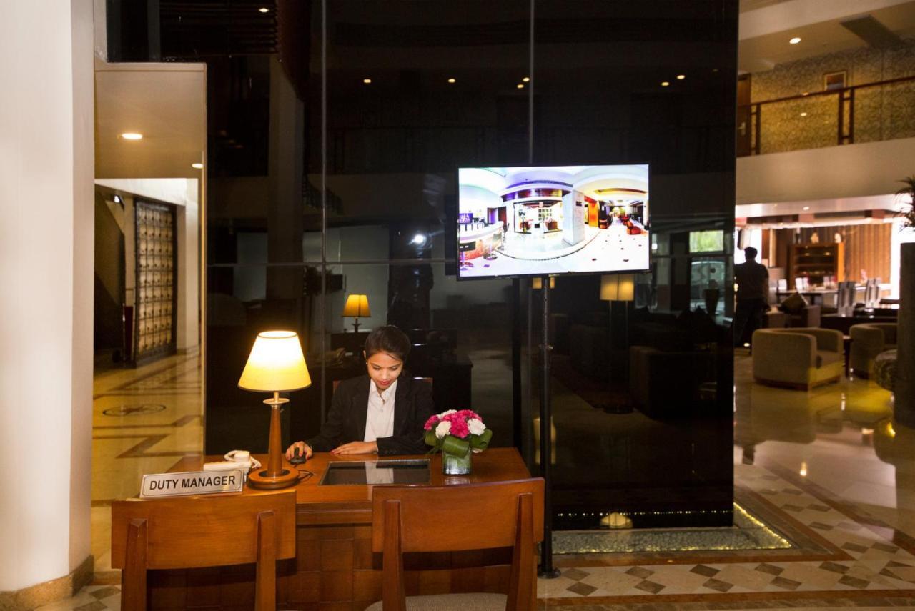 Clarion Bella Casa At Airport Hotell Jaipur Eksteriør bilde
