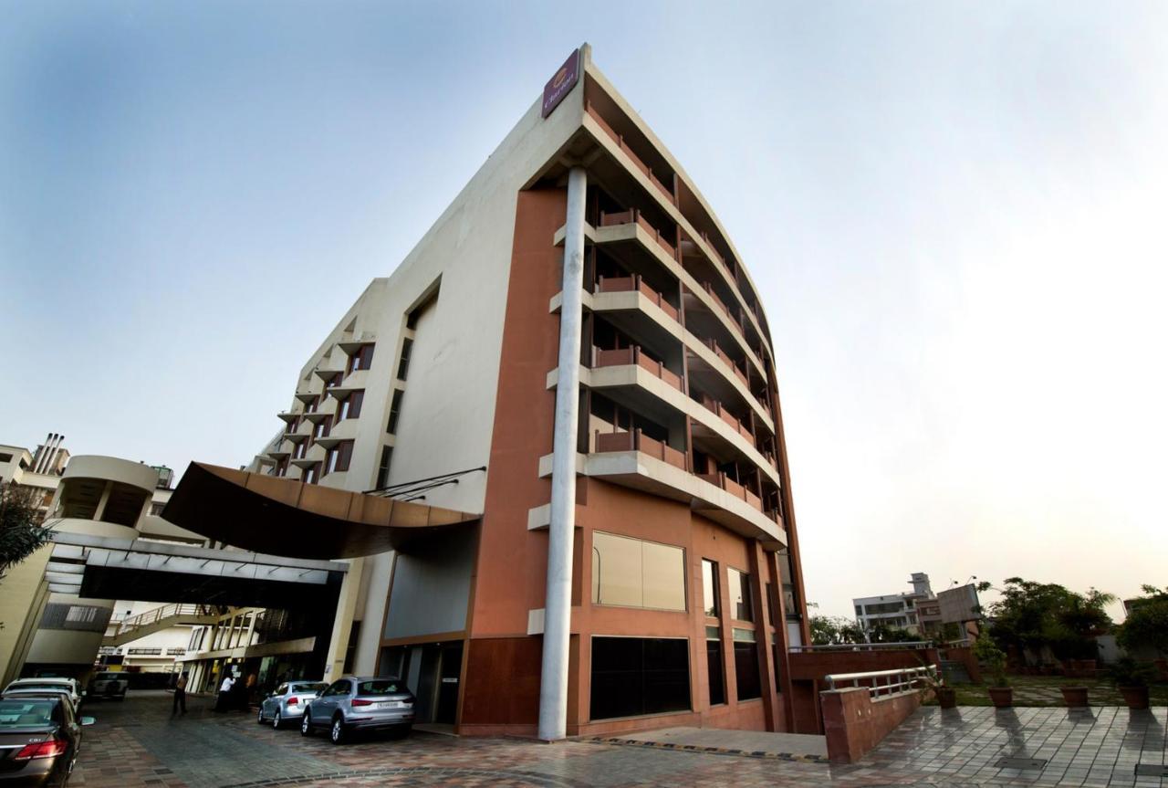 Clarion Bella Casa At Airport Hotell Jaipur Eksteriør bilde