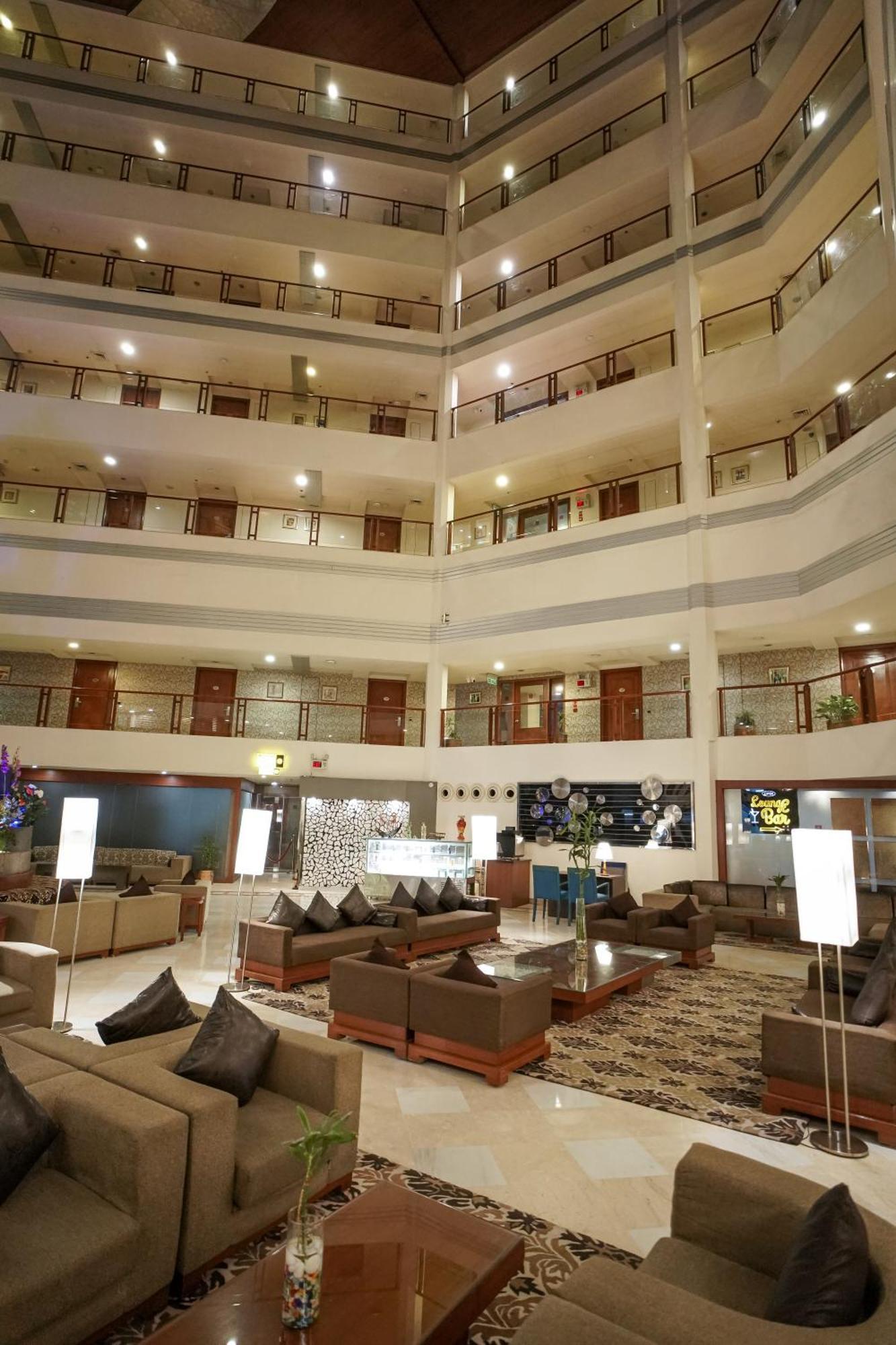 Clarion Bella Casa At Airport Hotell Jaipur Eksteriør bilde