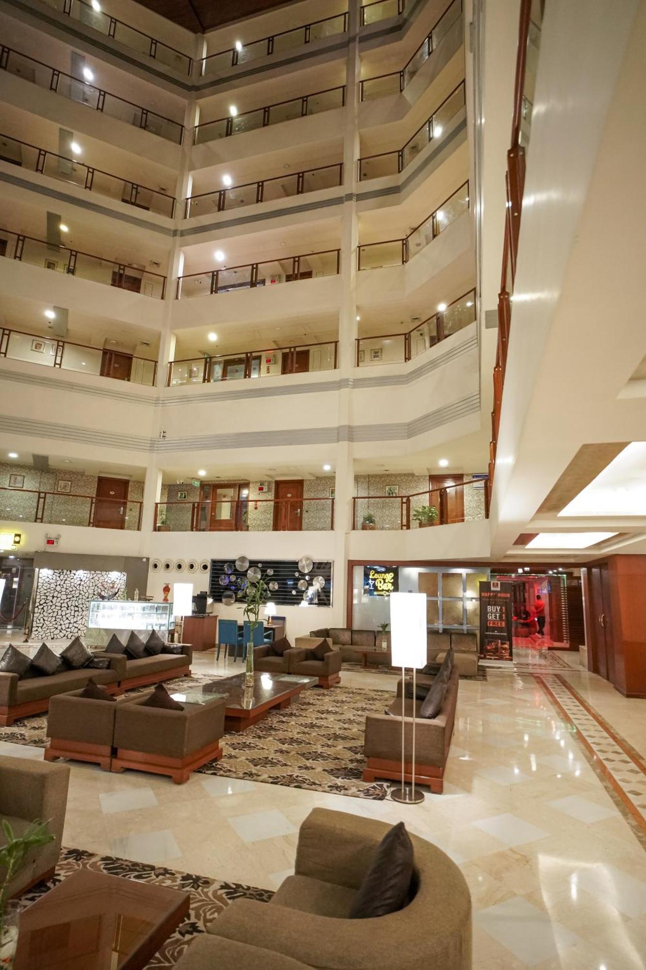 Clarion Bella Casa At Airport Hotell Jaipur Eksteriør bilde