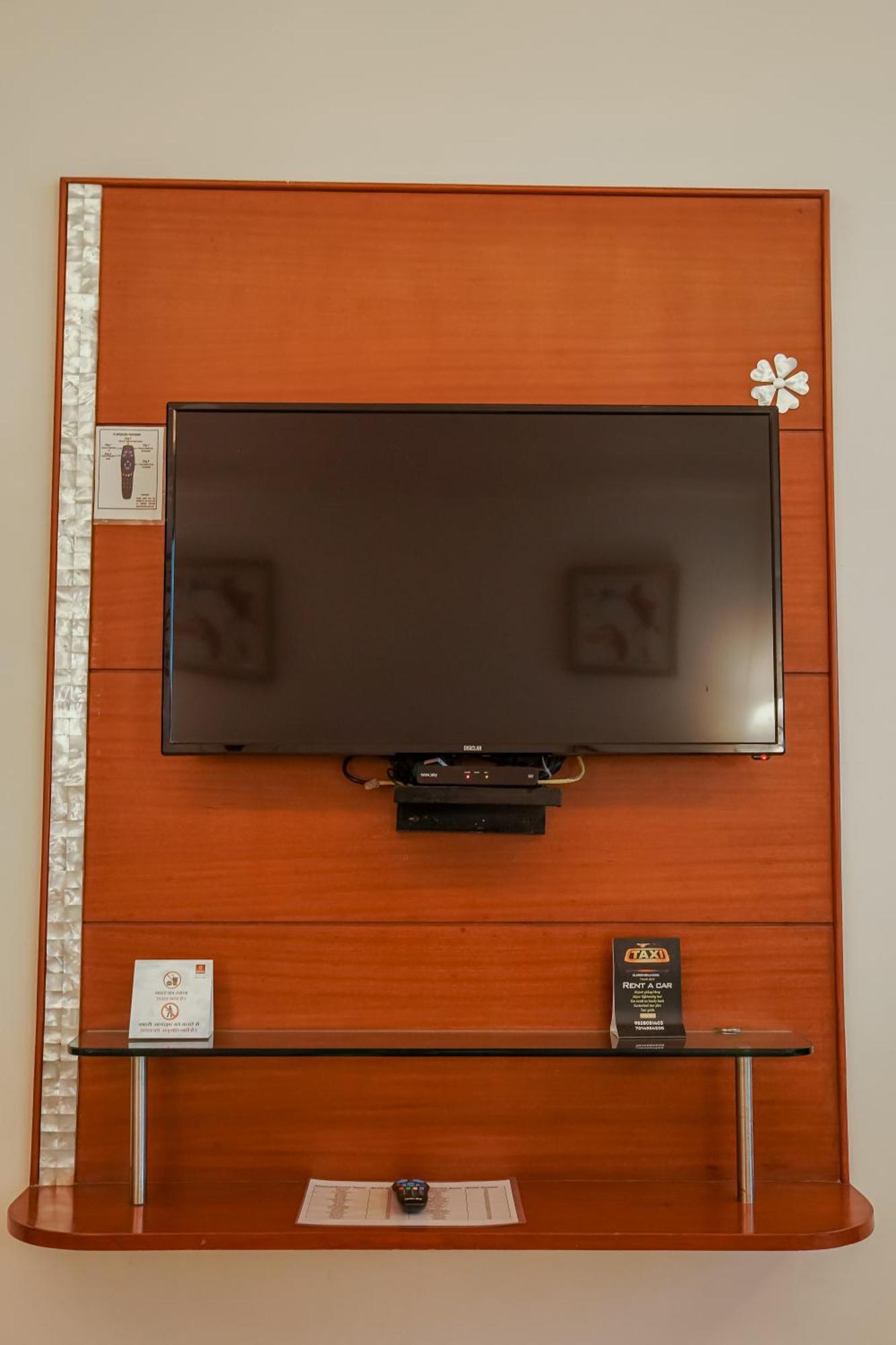 Clarion Bella Casa At Airport Hotell Jaipur Eksteriør bilde